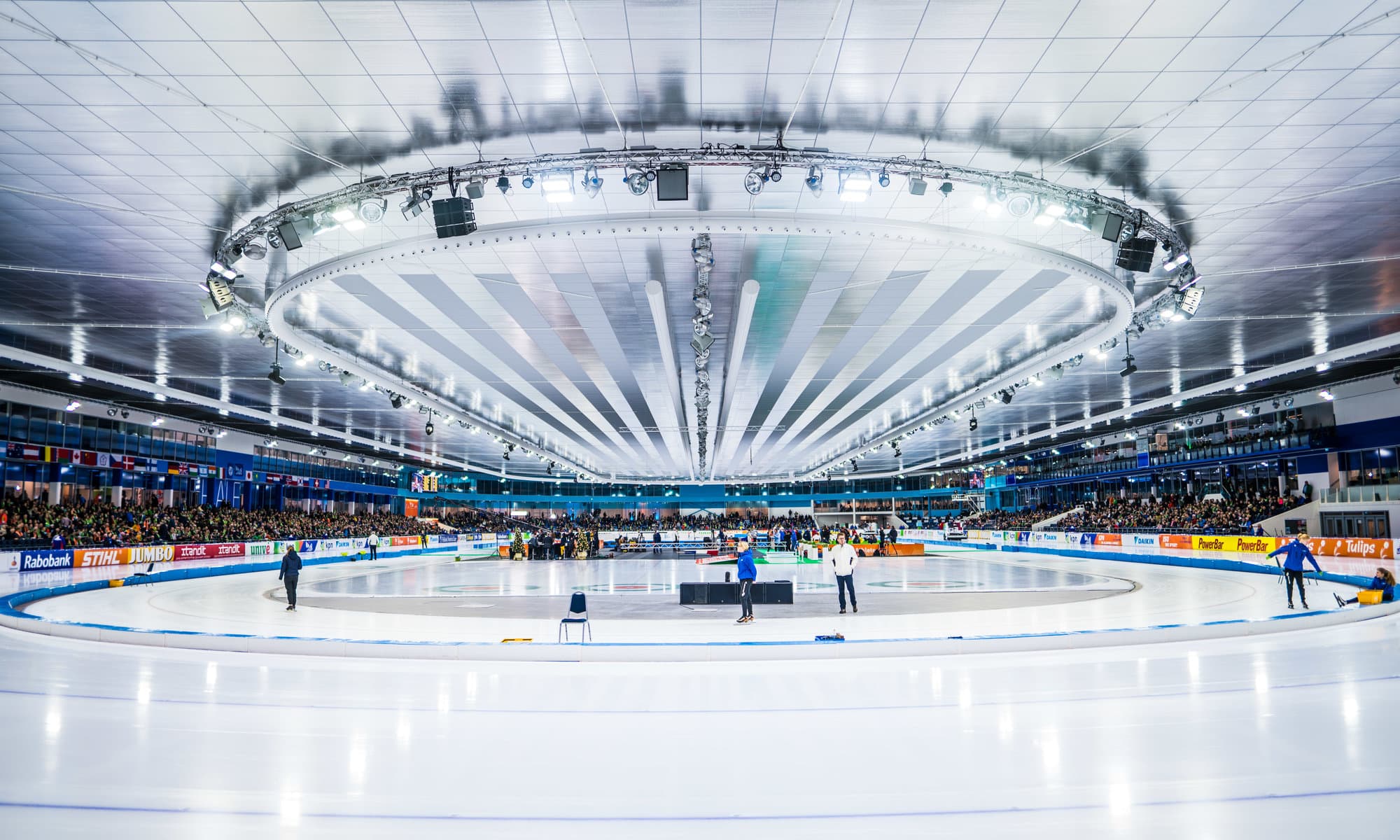 Schaatsclinic op Thialf met een nationaal talent